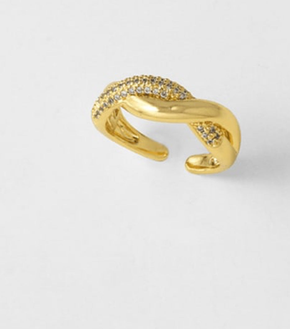 Diamond Crossover Gold Adjustable Ring