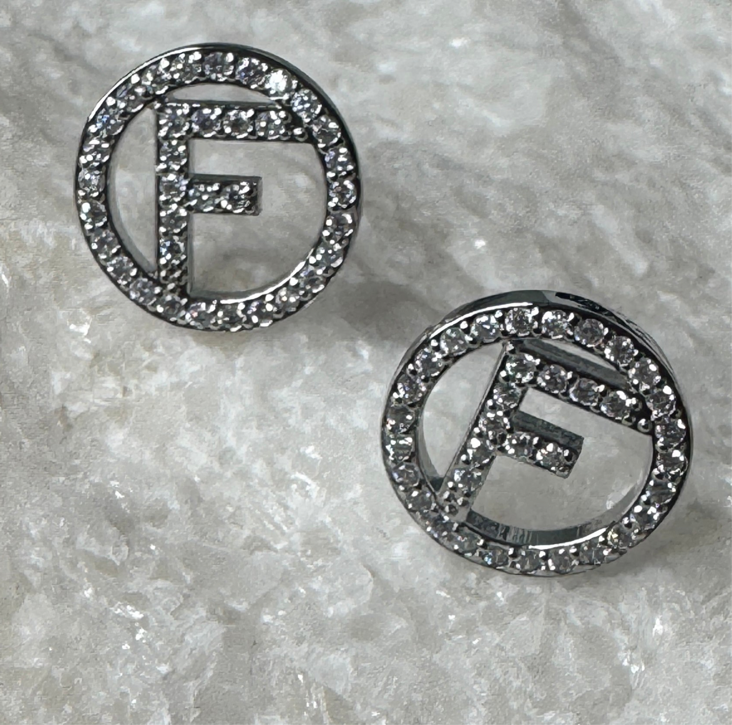 Fefe Circle Silver Studs