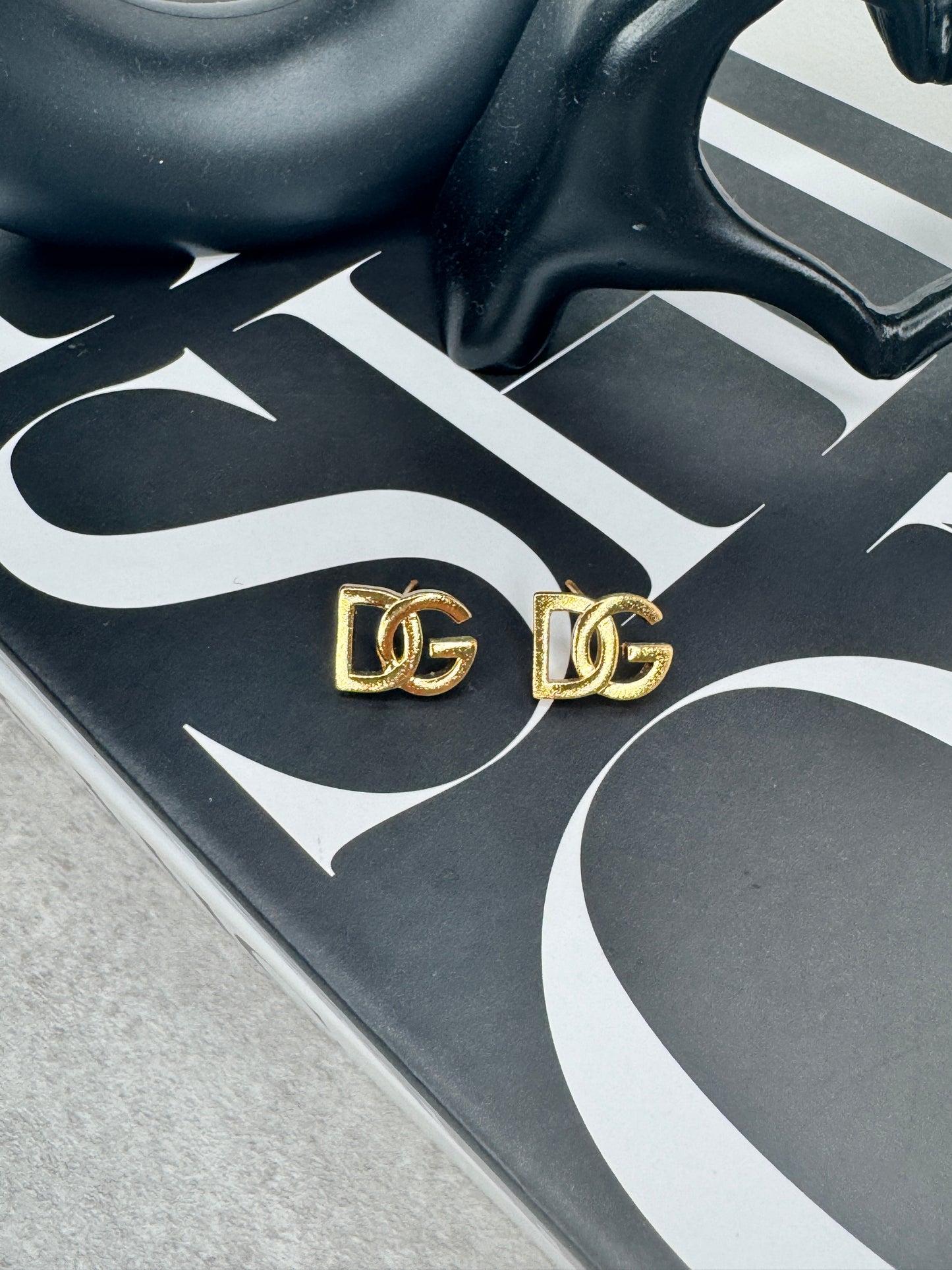 Daisy Studs - Gold & Silver