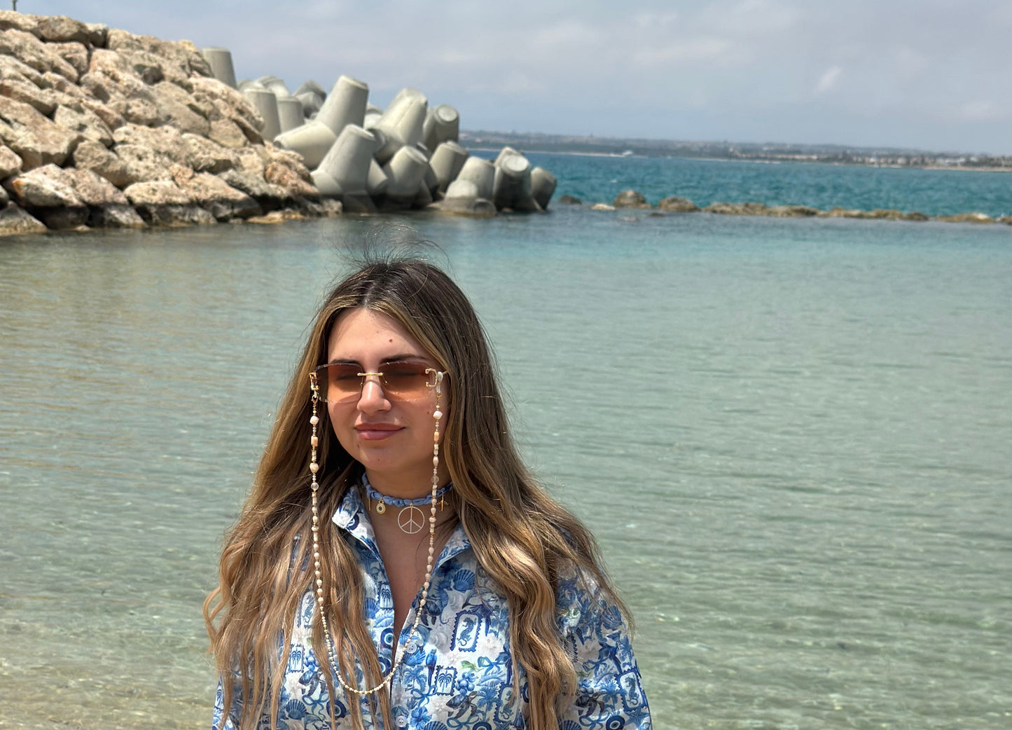 Circle sunglasses chain