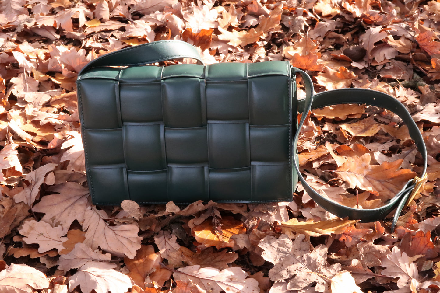 Emerald green bubble shoulder bag