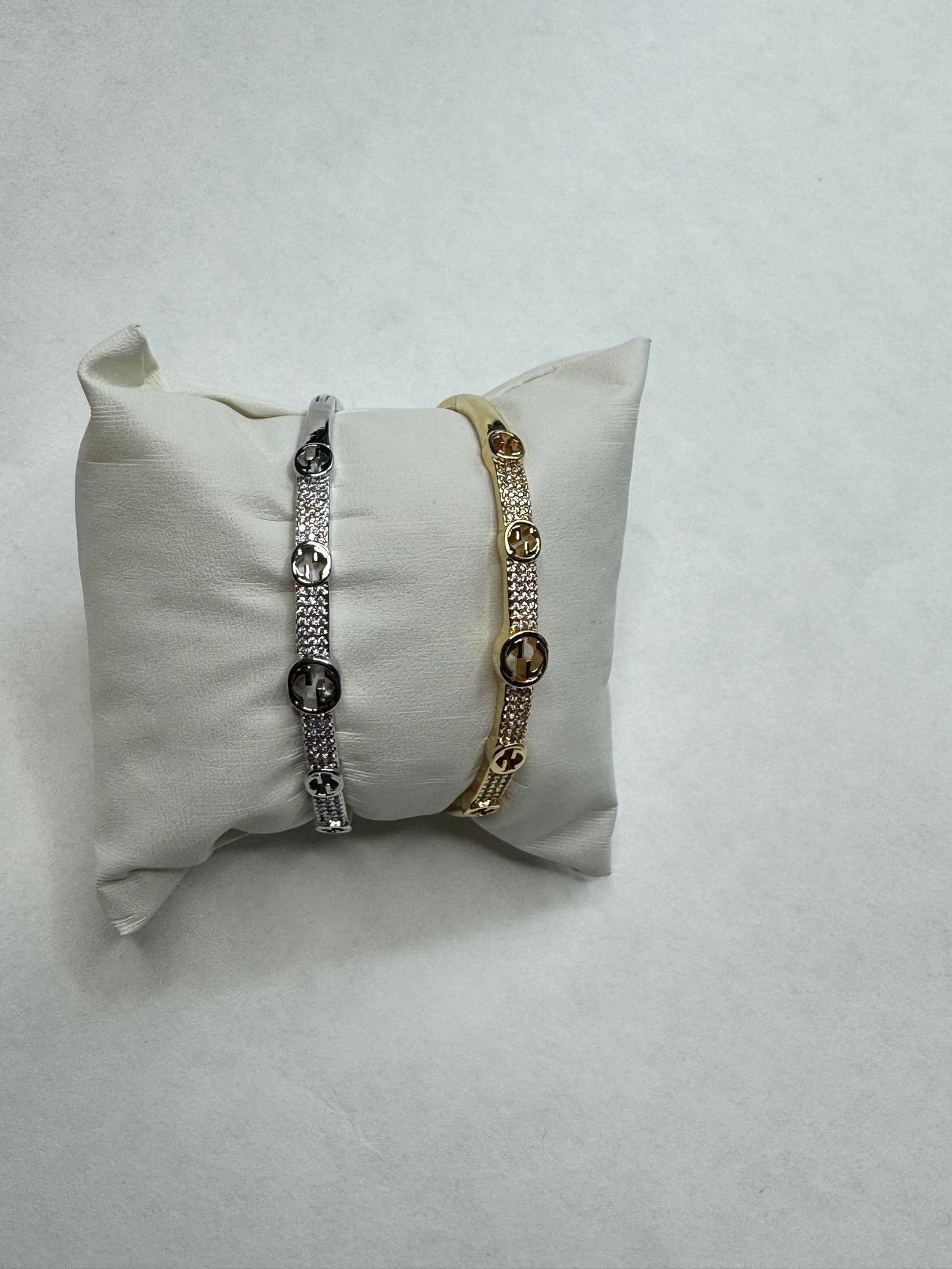Georgina Diamond Bangle