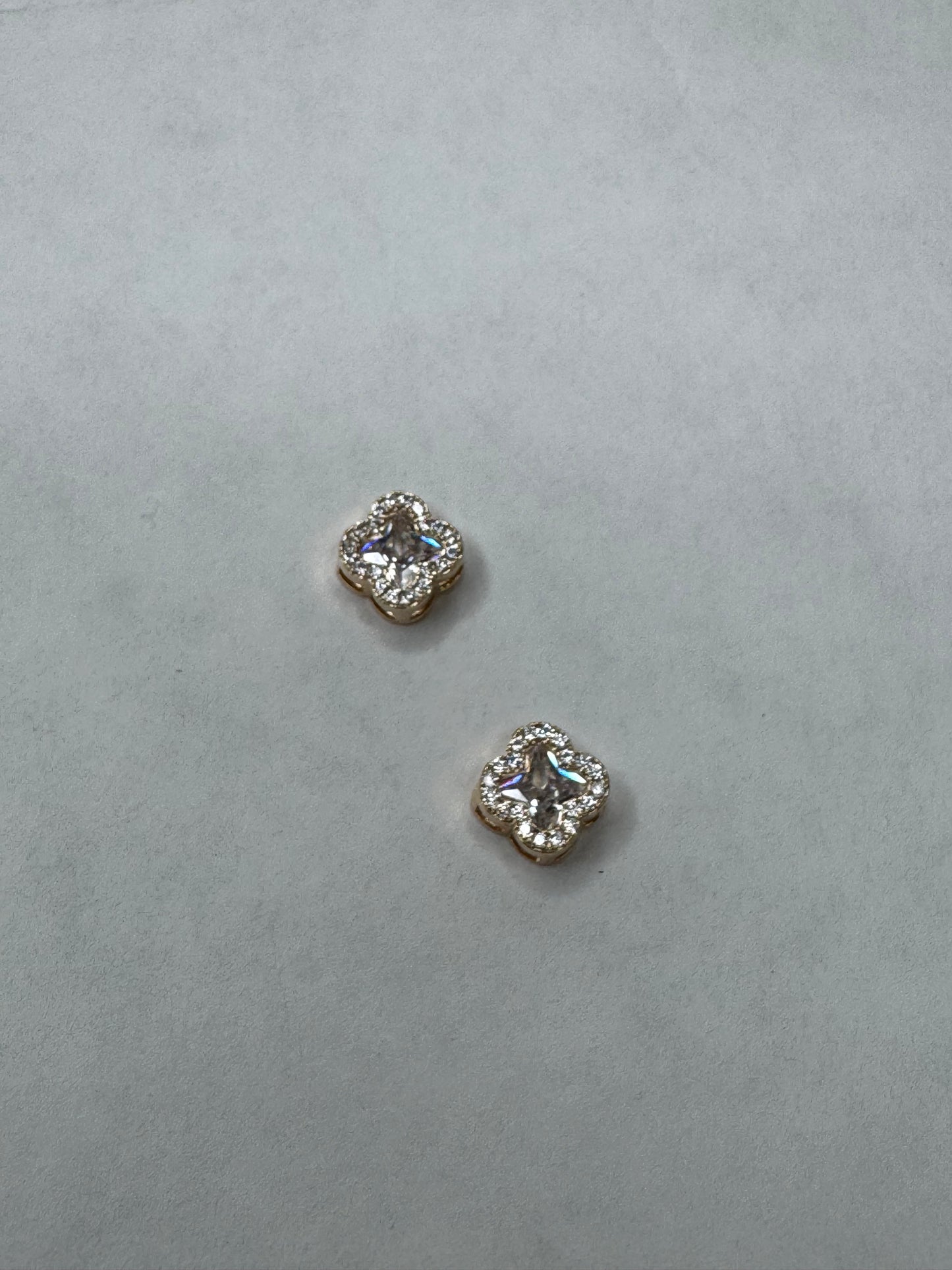 Diamond leaf studs - Gold & Silver