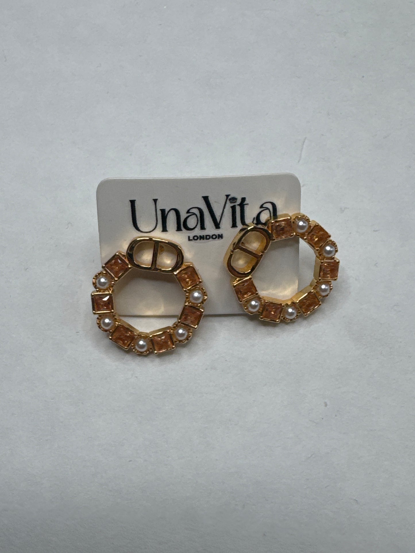 Circle earrings