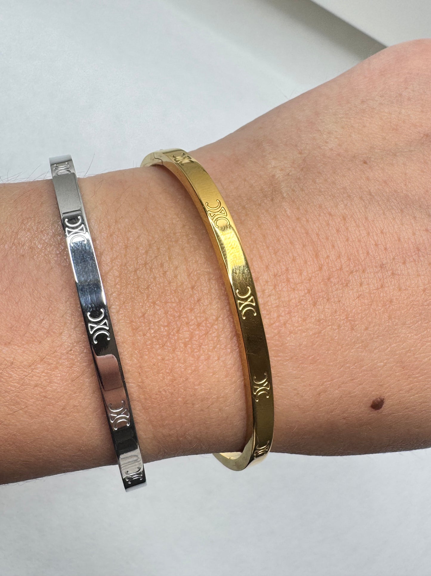 Serena Bangle - Gold or Silver