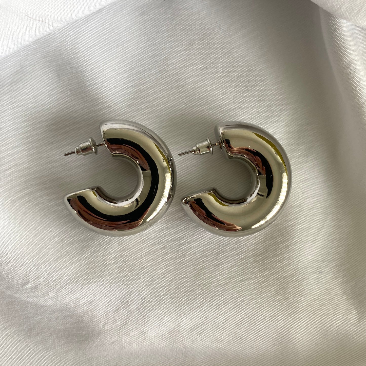 Haliey Hoop Earrings