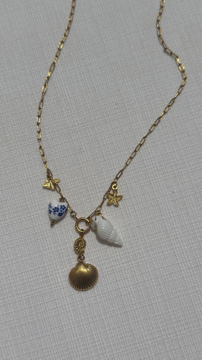 Shell linked necklace