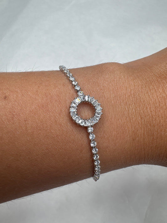 Circle diamond bracelet - silver