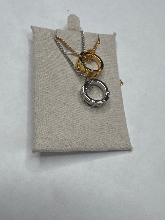 Fefe necklace