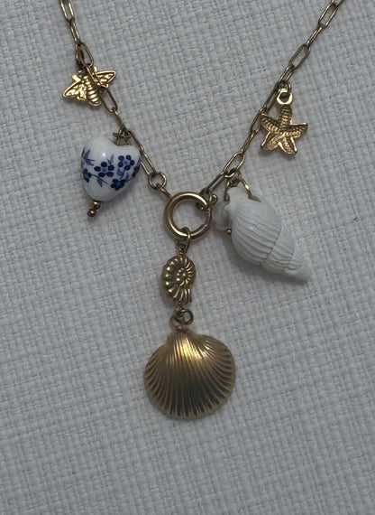 Shell linked necklace