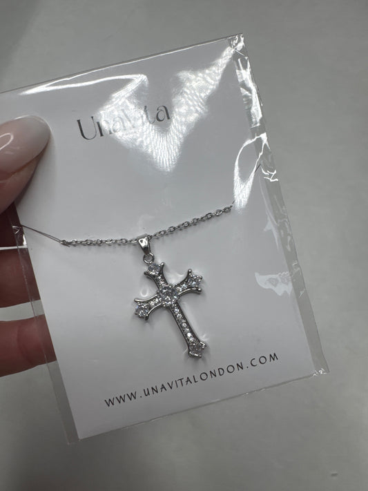 Italic cross necklace