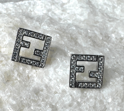 Fefe Square Studs -Silver