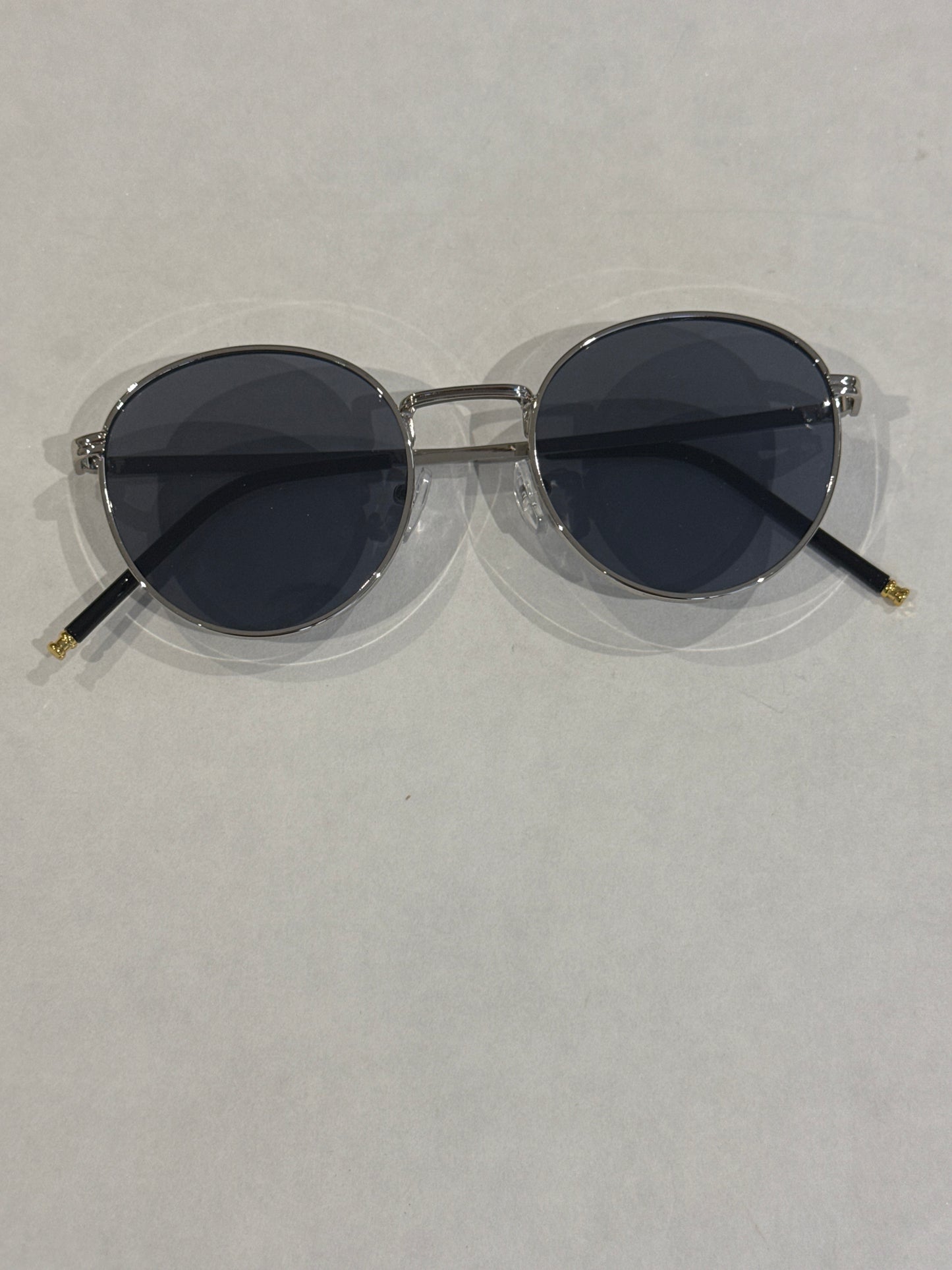 Round silver & black sunglasses