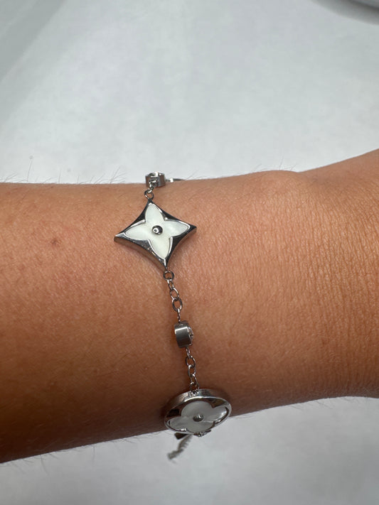 Silver flower bracelet