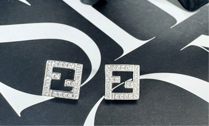 Fefe Square Studs -Silver