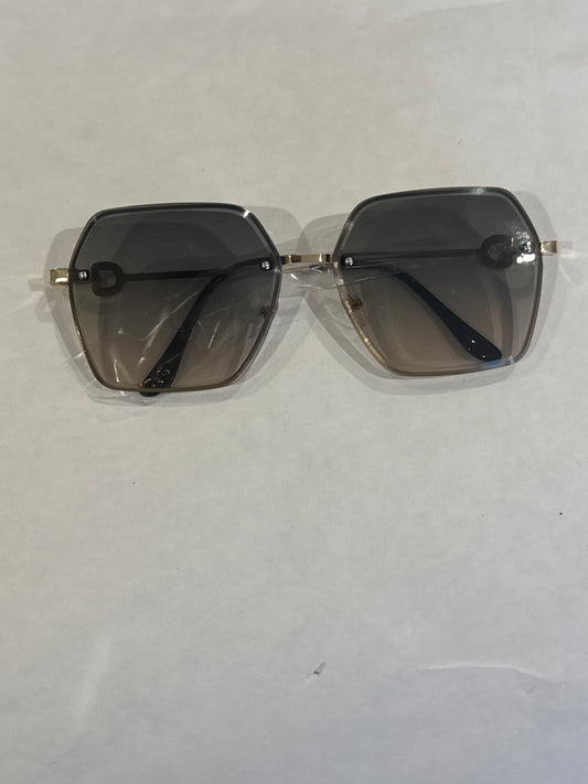 Large D sunglasses