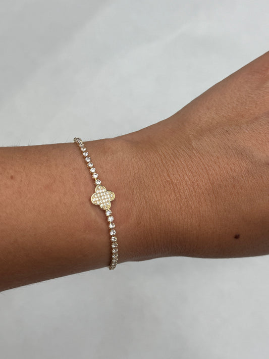 Diamond gold flower bracelet