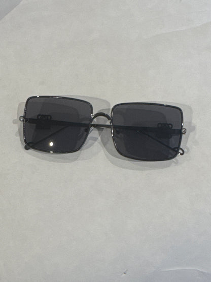 Rectangle Louise black sunglasses