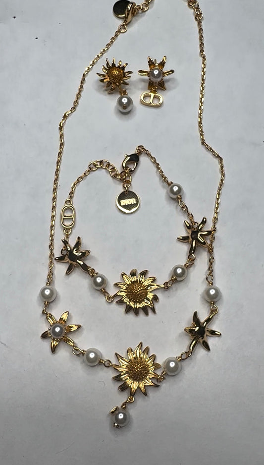 Sunflower & Pearl Ciara Set
