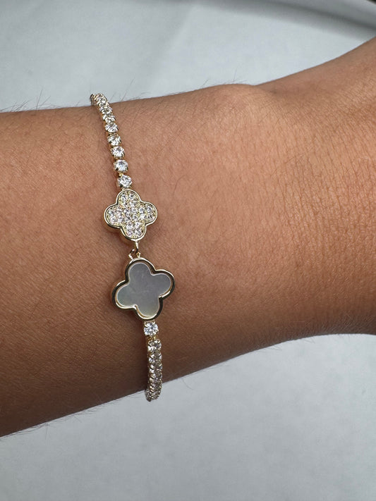 Double flower bracelet