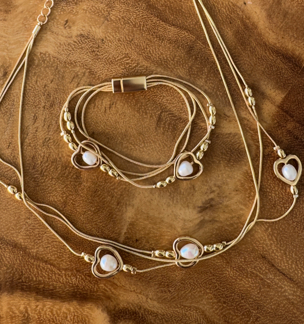 Hearts & Pearl Bracelet & Necklace Set