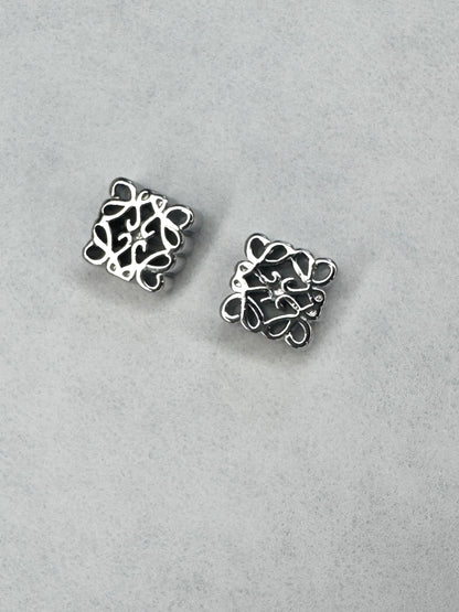 Louise Studs - Silver