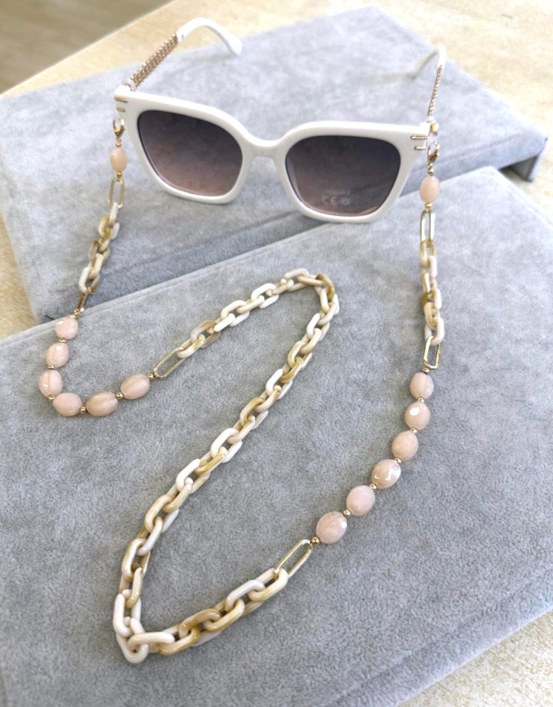 Linked sunglasses chain