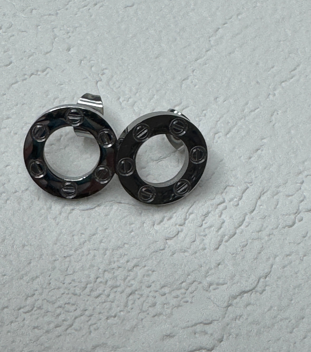 Carter Circle Studs Silver
