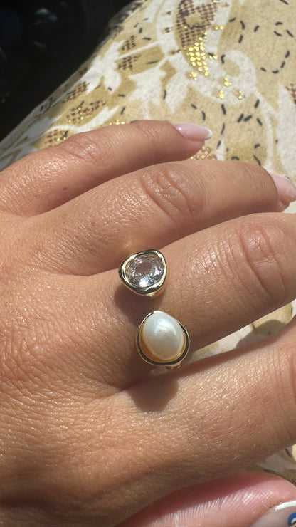 Pearl diamond ring