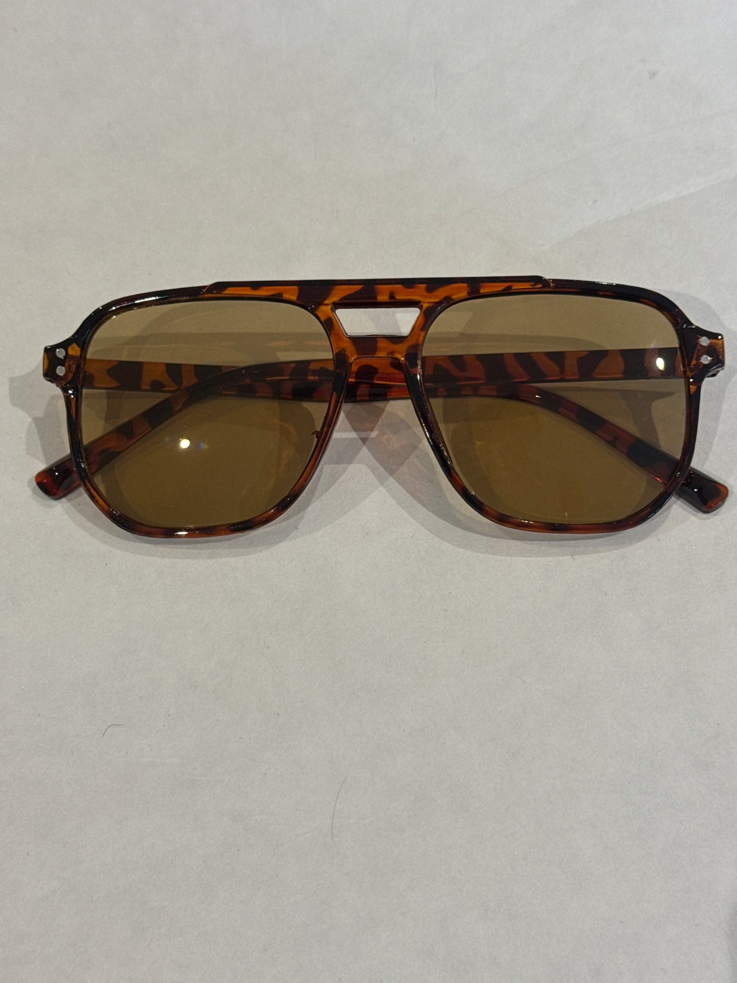 Leopard print sunglasses