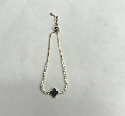 Black flower diamond bracelet