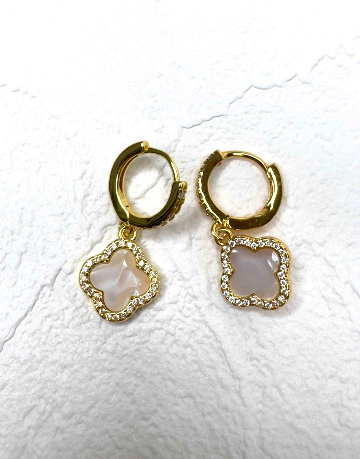 Leaf drop Earrings - Gold & White