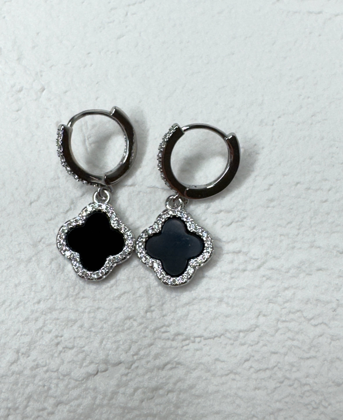 Leaf drop Earrings - Silver & Black