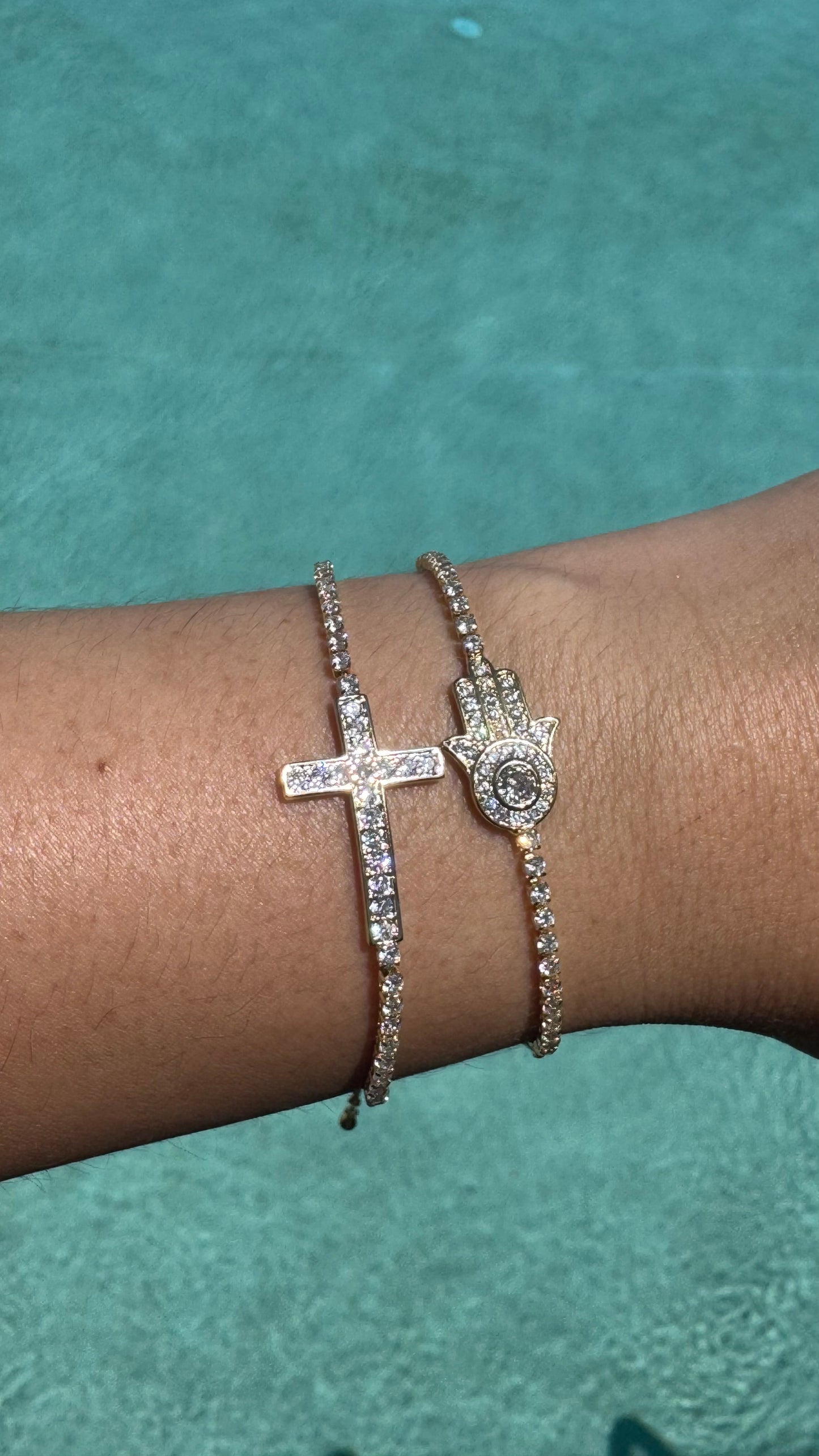 Hamsa & Cross Adjustable bracelet - Gold or Silver