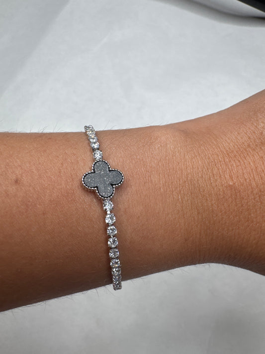 Black flower diamond bracelet