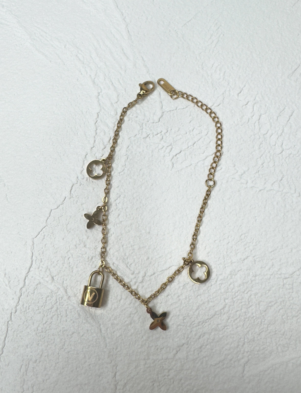 Padlock & Flower Gold Set