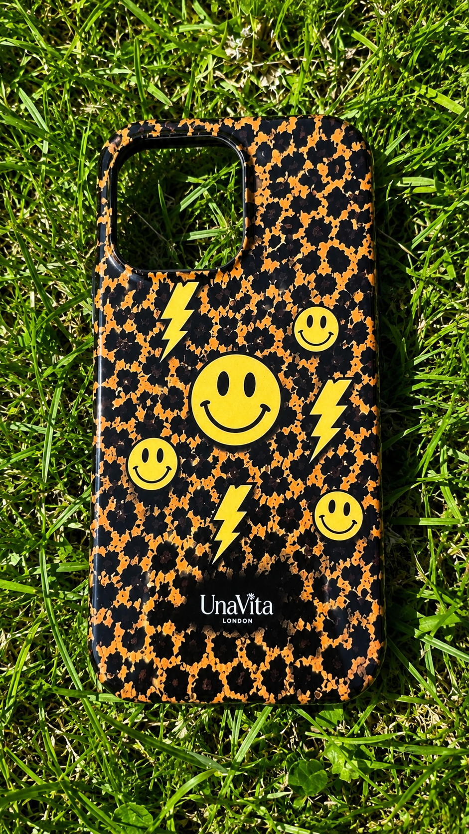 ‘Leopard smiley face’ phone case