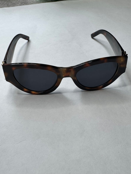 Cat eye Frame Sunglasses - Brown or Black