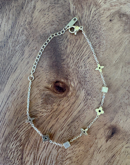 Mini Cube & Flower Bracelet