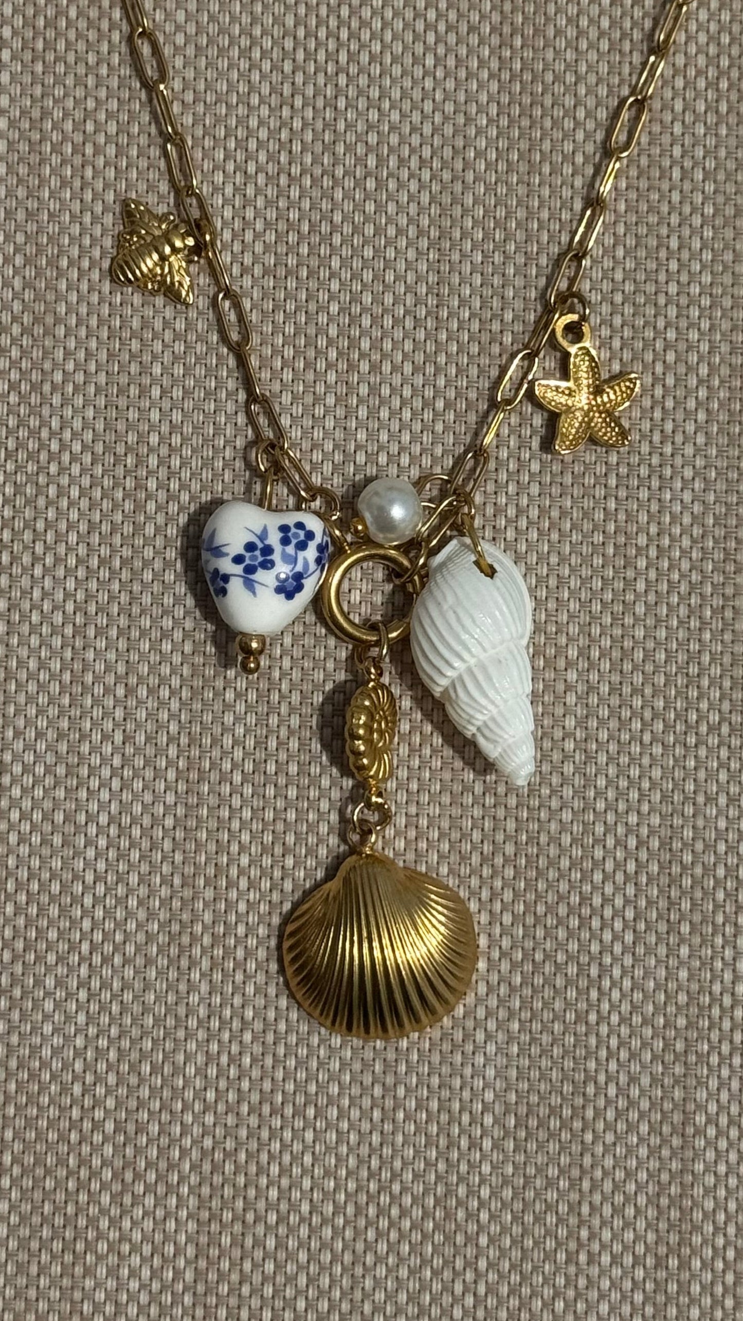 Shell linked necklace
