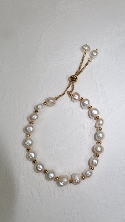 Gold Pearl Adjustable Bracelet