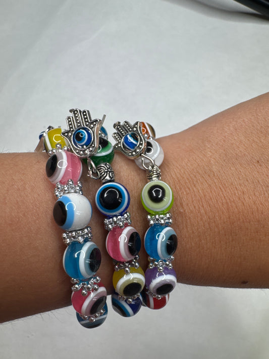 Bracelets x3