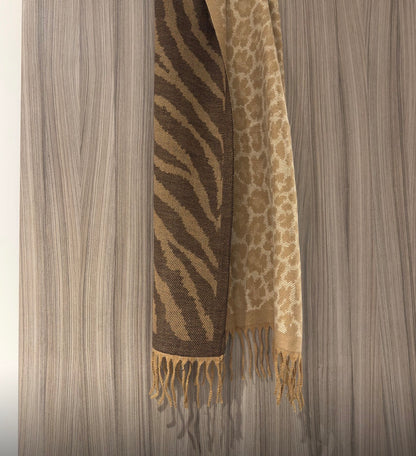 Various scarfs - scroll across for options