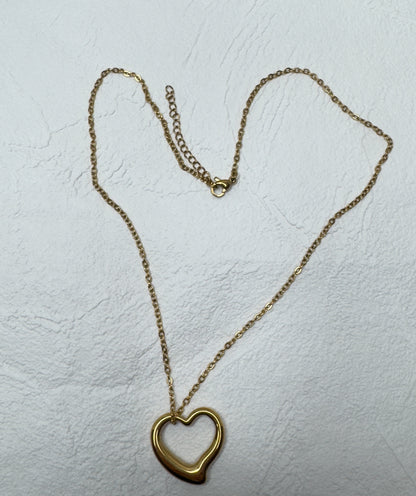 Gold plated heart necklace