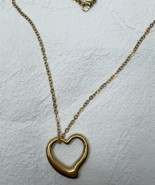 Gold plated heart necklace