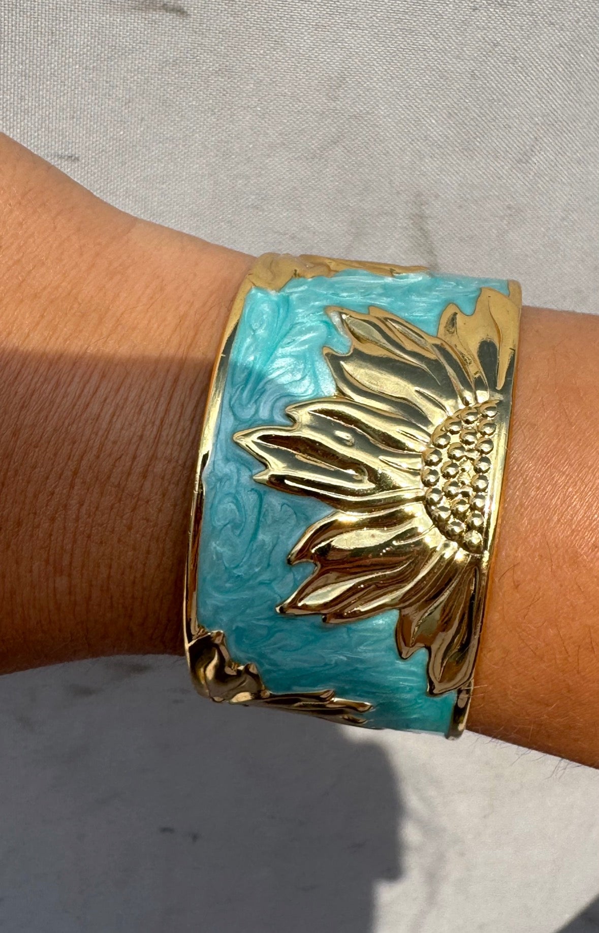 Tina Flower Bangle
