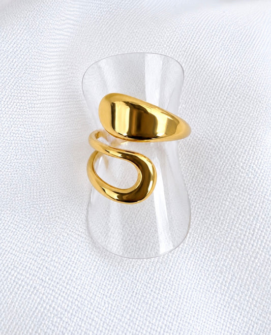 Gold Wave Ring