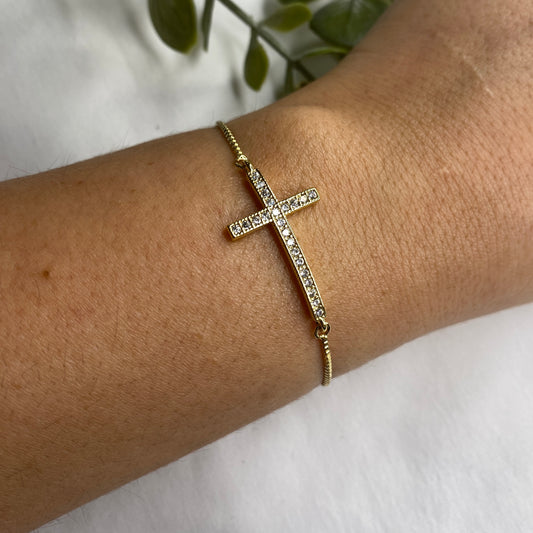 Diamond Cross Bracelet in Gold